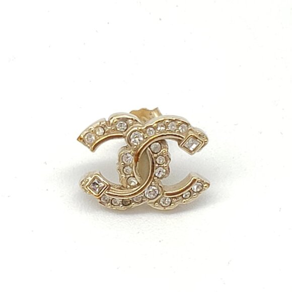 Authentic Chanel CC Rhinestones 1 earing only - Picture 2 of 10